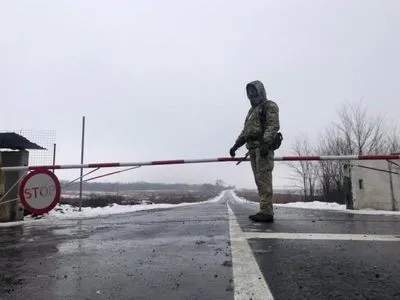 В ООС заявили, що окупанти вже понад місяць продовжують блокувати п’ять КПВВ на Донбасі