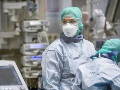Больницы в пяти восточных областях Украины получат 100 кислородных концентраторов
