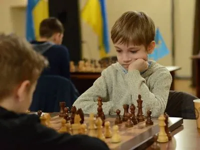 Киянин став призером онлайн чемпіонату світу з шахів серед юніорів
