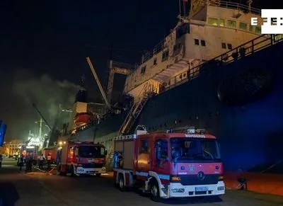 На Канарах во время пожара на российском корабле погибли трое моряков