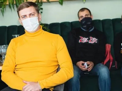 В Украине открылись два первых социальных центра для молодых отцов