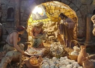 Христиане западного обряда празднуют Рождество Христово