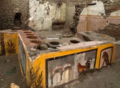 У Помпеях знайшли унікальний кіоск із залишками їжі