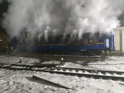 В Полтавской области загорелся вагон, два человека погибли
