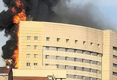 У Єгипті заарештували директора та власника клініки, де у пожежі загинули 10 людей