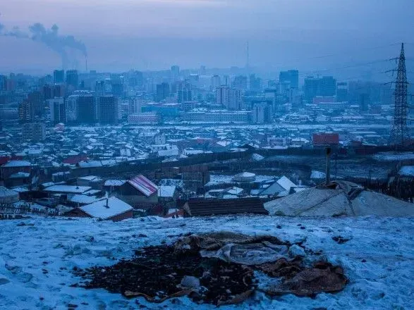 Пандемия: первую смерть от COVID-19 зафиксировала Монголия