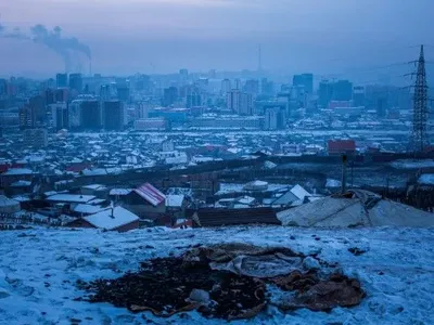 Пандемія: першу смерть від COVID-19 зафіксувала Монголія