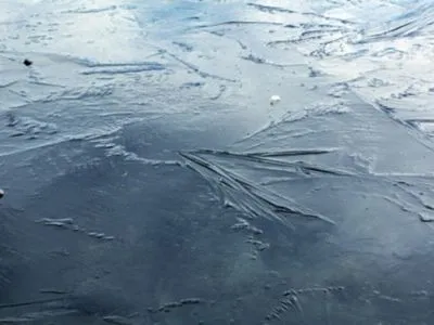 В Полтавской области двое детей провалились под лед и утонули