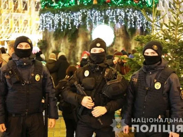 У Києві в новорічну ніч правоохоронці посилили заходи безпеки