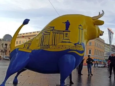 В Одессе установили "украинизированную" скульптуру символа 2021 года
