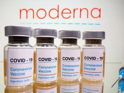 В США арестован фармацевт, испортивший 500 доз вакцины от коронавируса
