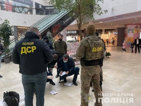 Во Львове за "откаты" задержали чиновника управления водресурсив