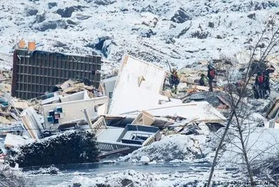 Оползень в Норвегии: спасатели говорят про 10 жертв