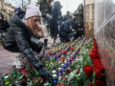 В Киеве почтили память погибших пассажиров и членов экипажа рейса PS752