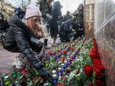 В Киеве почтили память погибших пассажиров и членов экипажа рейса PS752