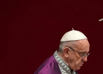 Папа Римський збирається зробити щеплення від COVID-19 наступного тижня
