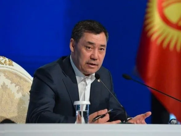 na-viborakh-prezidenta-kirgizstanu-peremagaye-sadir-zhaparov
