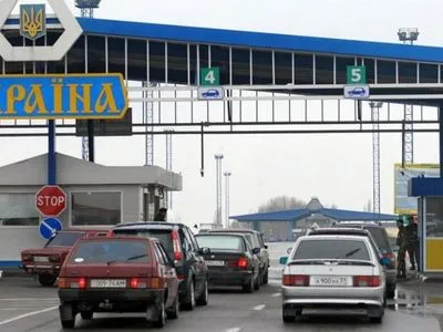 Венгрия и Словакия на карантине: украинцам рассказали правила пересечения границы