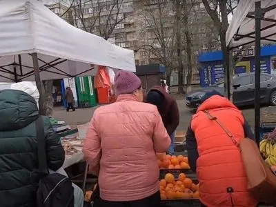 Попри локдаун: у Києві анонсували проведення сільськогосподарських ярмарків