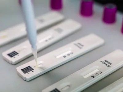 В украинские регионы начали поставку еще 1,8 млн тестов на коронавирус - Ляшко