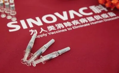 Производители вакцин запретили разглашать данные из контрактов после публикаций о Sinovac - Степанов
