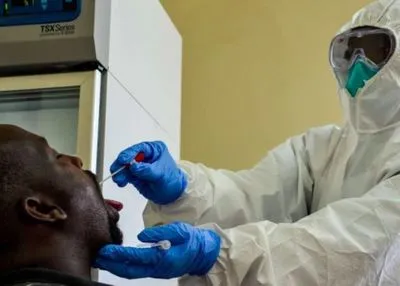 У Кенії знайшли 16 нових штамів коронавірусу