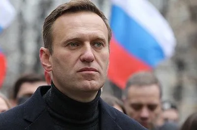 Сегодня Навальный должен вернуться в Россию
