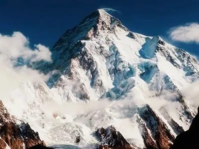Вторую по высоте горную вершину мира впервые покорили зимой