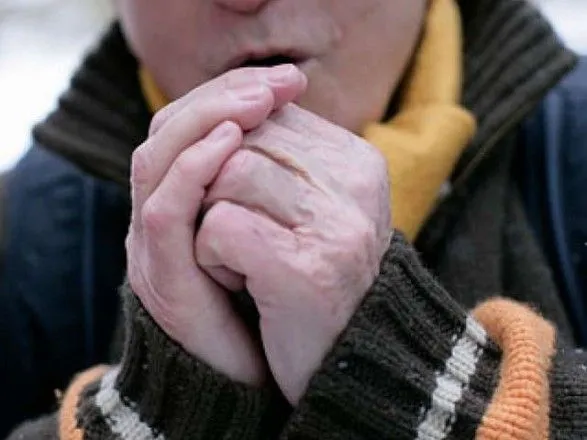 В Киеве за сутки два человека попали в больницы с обморожением