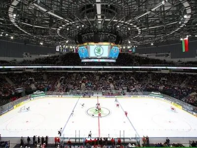 Мінськ позбавили права на проведення ЧС-2021 з хокею