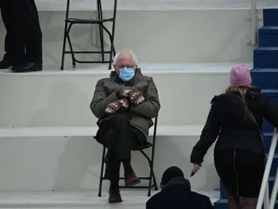 Джей Ло, Леді Гага та дідусеві рукавиці: що обговорюють соцмережі після інавгурації Байдена