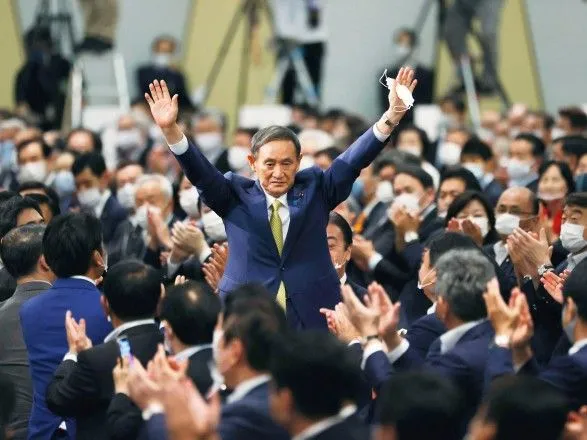 Японський прем'єр заявив, що суверенітет Токіо розповсюджується на Курили, які контролює РФ