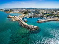 Кіпр відкриває свої кордони для туристів: чи зможуть цим скористатися українці