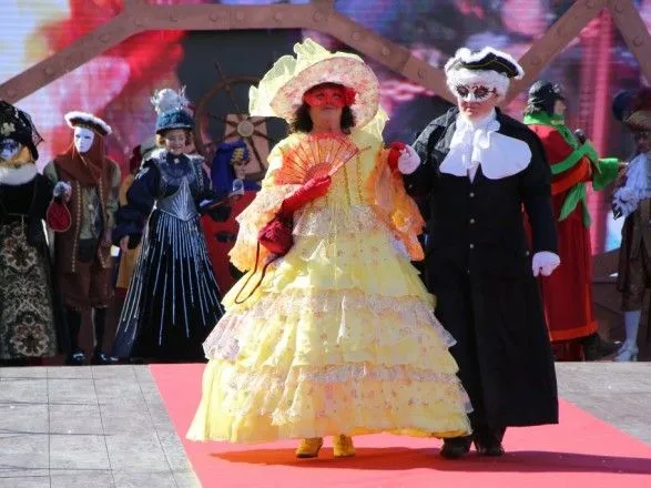 Венецианский карнавал впервые проведут в формате онлайн