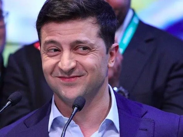 bazhayu-stati-prezidentom-ukrayintsi-vitayut-zelenskogo-z-43-richchyam