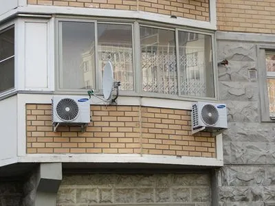 В Украине хотят штрафовать за неправильно установленные кондиционеры на домах