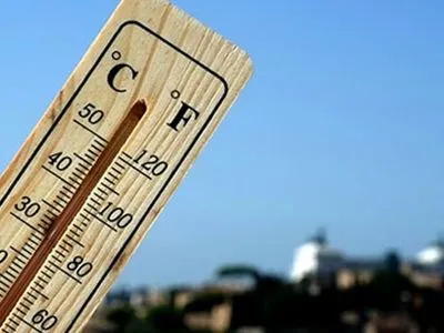 Погода в Киеве третий день подряд ставит рекорды