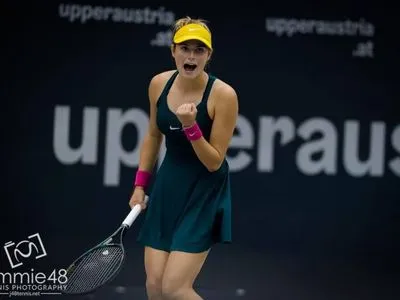 Украинская теннисистка пробилась в четвертьфинал соревнований во Франции