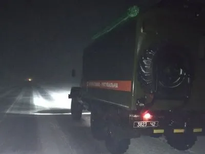 Украина в снежной ловушке: пробки, ограничения движения и заблокированные населенные пункты