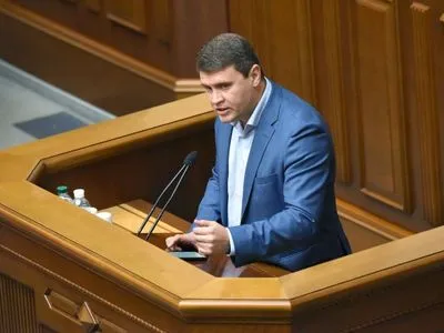 Нардеп Ивченко - "слуге народа" Устенко: вы не "кнопочки" Президента, время начинать думать своей головой