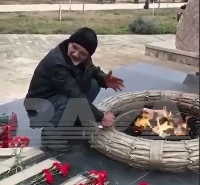 Готовил шашлык на Вечном огне: в Дагестане задержали россиянина