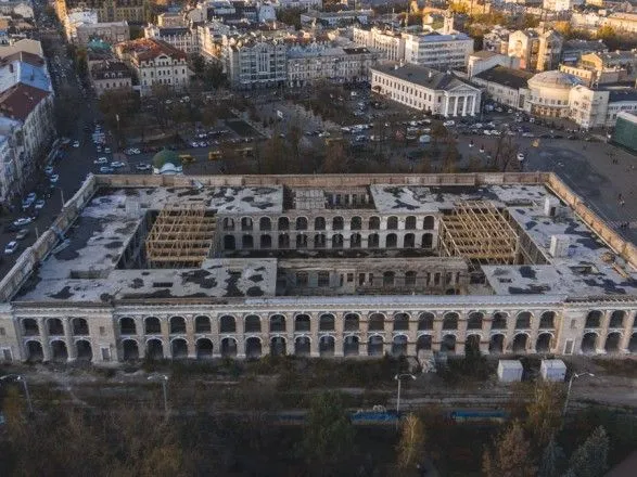 Мінкульт просить в уряду передати на свій баланс Гостинний двір у Києві