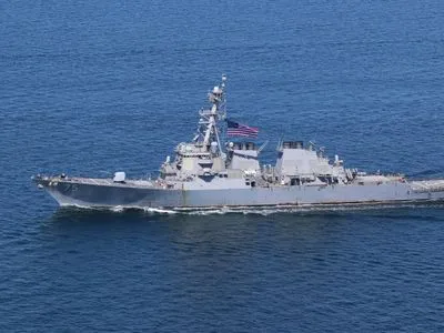 Эсминец США Donald Cook начал операцию в Черном море