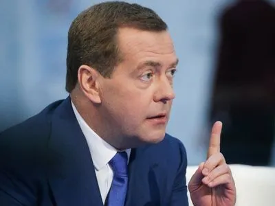 Медведев заявил, что из-за условий Японии по Курилам - "достичь соглашения невозможно"