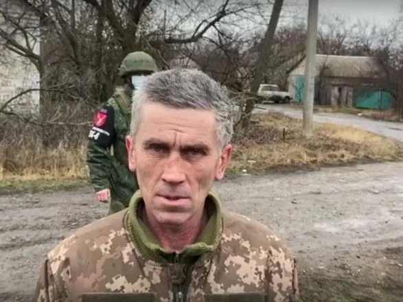Оказался в плену: боевики заставили военного, который ранее исчез на Донбассе лить грязь на Украину