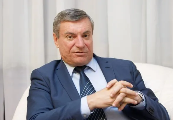 На посаду керівника Держкосмосу претендує троє кандидатів - Уруський
