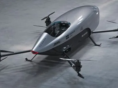 Представлен первый в мире летающий гоночный автомобиль
