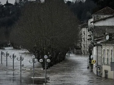 Шторм "Жюстин" вызвал наводнения во Франции: река поднялась до 40-летнего максимума