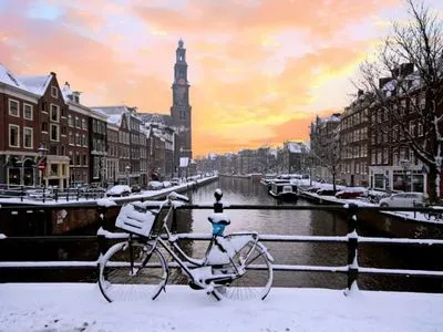 Амстердам впервые обошел Лондон в торговле ценными бумагами