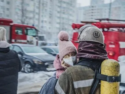 Пожар в столичной высотке: эвакуированы 16 человек, есть травмированные